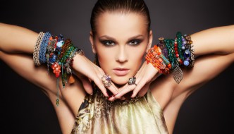 Armbänder