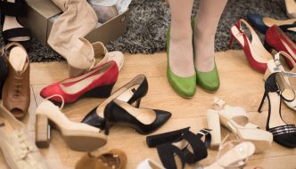 Schuh- und Taschentrends sollten Sie 2018